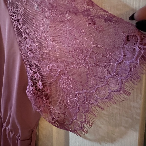 Bloomchic dress with pink with lace size 14-16 - Picture 4 of 9